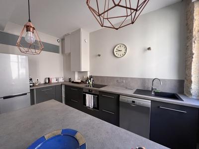 Appartement - 76 m² - 3 pièces