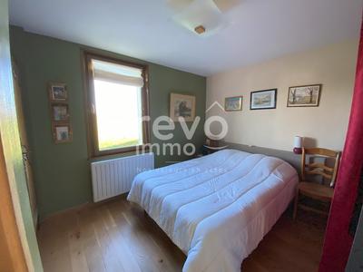 Maison - 145 m² - 9 pièces