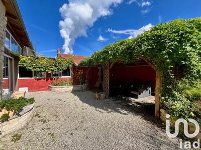 Maison - 97 m² - 3 pièces