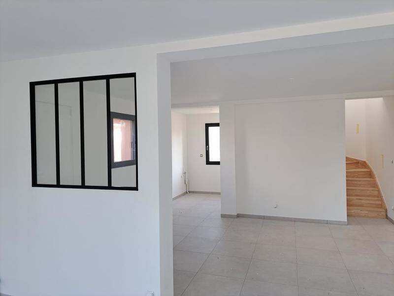 Maison - 82 m² - 4 pièces