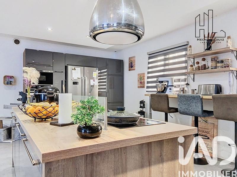 Maison - 170 m² - 6 pièces