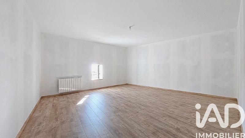 Maison - 199 m² - 8 pièces