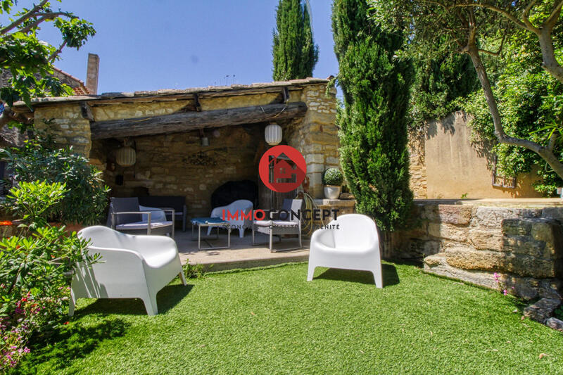 Maison ancienne - 205 m² - 9 pièces