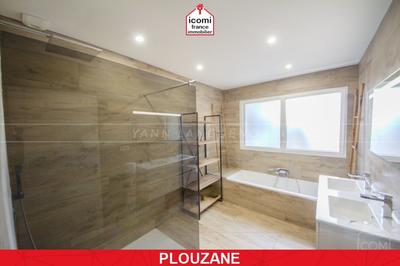 Maison - 200 m² - 5 pièces