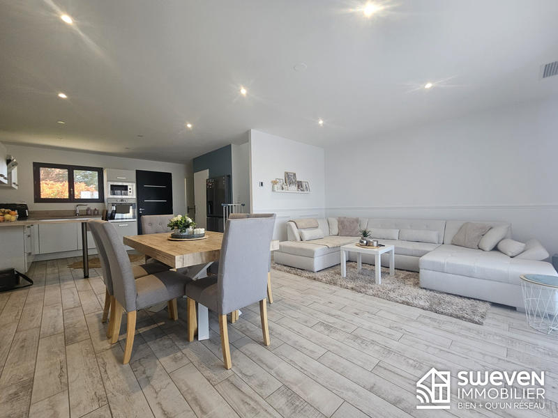 Villa - 130 m² - 5 pièces