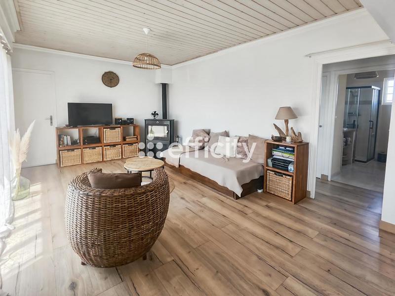 Maison - 87 m² - 5 pièces