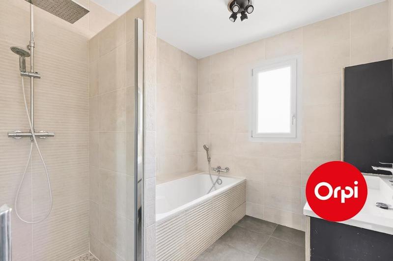 Maison - 117 m² - 5 pièces