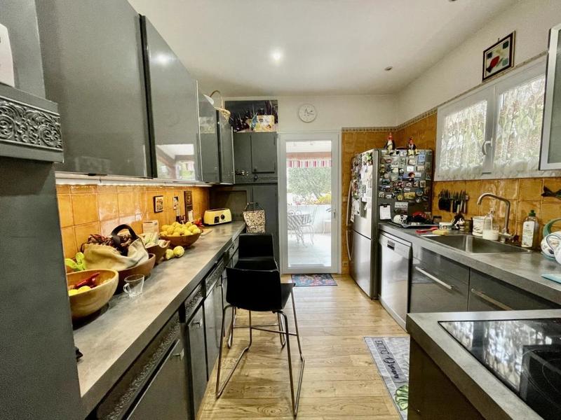 Villa - 172 m² - 5 pièces