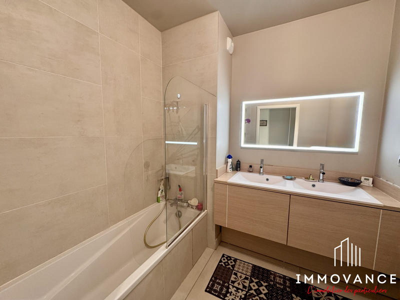 Appartement - 72 m² - 3 pièces