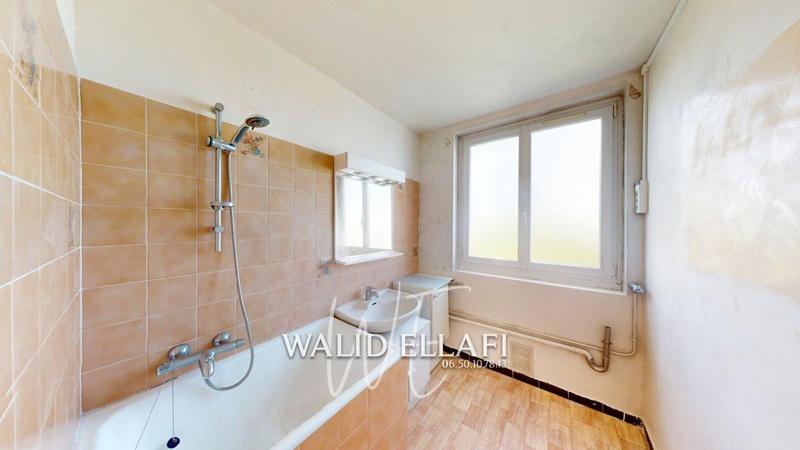 Appartement - 80 m² - 4 pièces