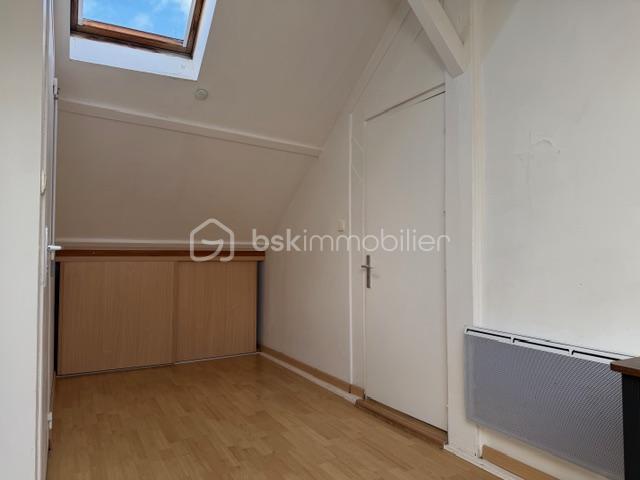 Appartement - 16 m² - 2 pièces