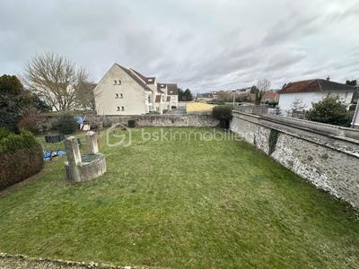 Maison de village - 88 m² - 5 pièces