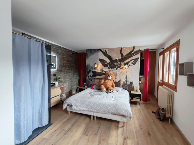 Maison - 234 m² - 4 pièces