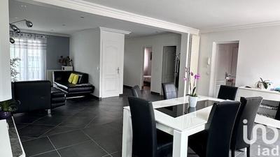 Maison - 140 m² - 7 pièces