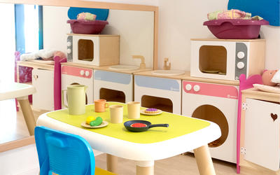Micro-crèche Youbee For Kids “Plaissan’tins”
