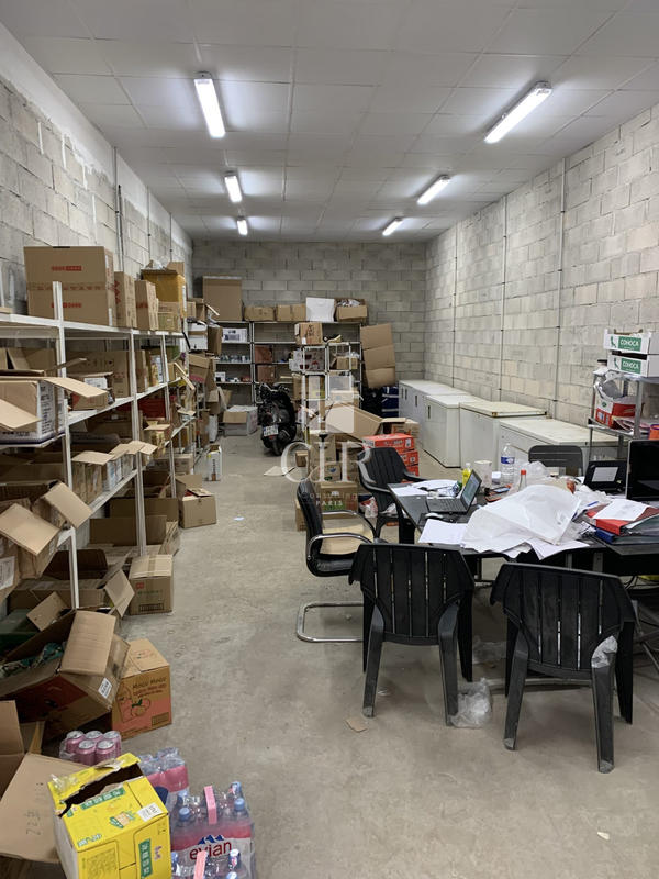 Local commercial - 57 m²