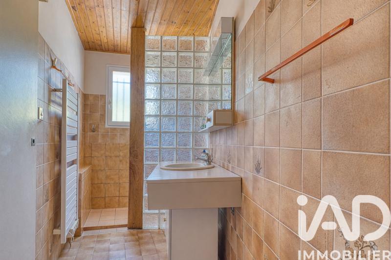 Maison - 232 m² - 10 pièces