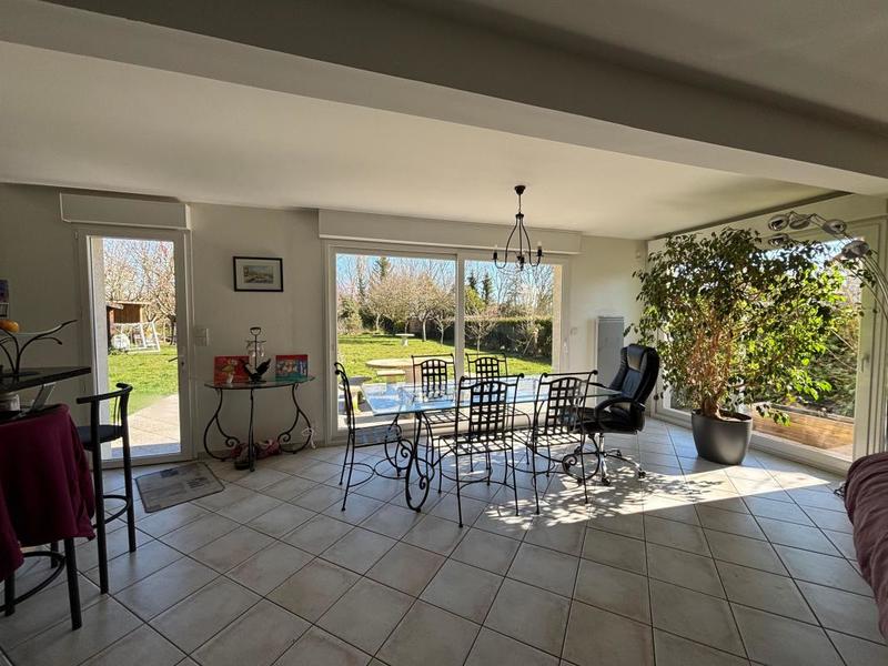 Maison - 192 m² - 5 pièces