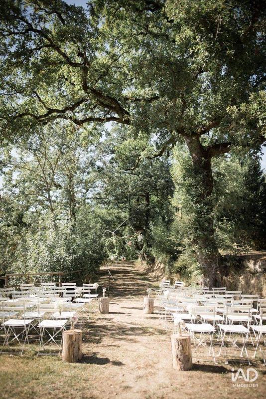 Maison - 545 m² - 12 pièces