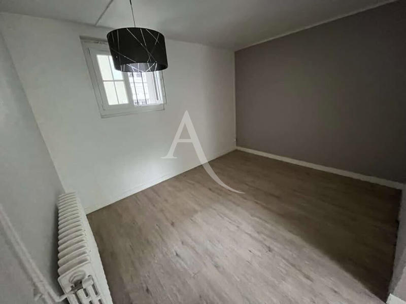 Local commercial - 50 m² - 2 pièces