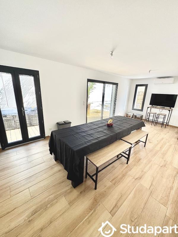 Chambre - 17 m² - 1 pièce