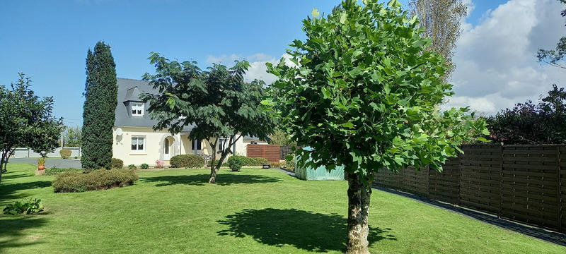 Maison - 127 m² - 8 pièces