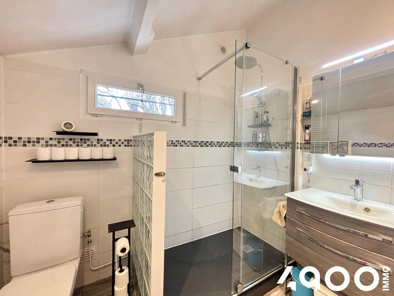 Maison - 85 m² - 6 pièces