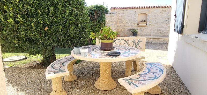 Maison traditionnelle - 166 m² - 6 pièces