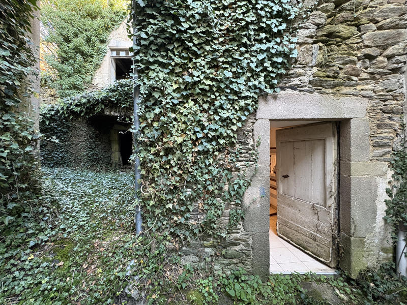 Maison - 300 m² - 10 pièces