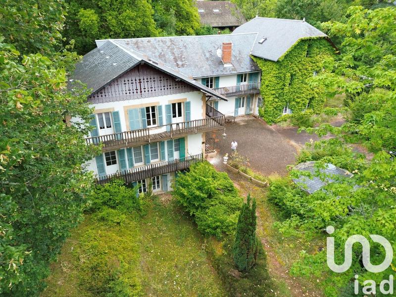 Maison - 430 m² - 12 pièces