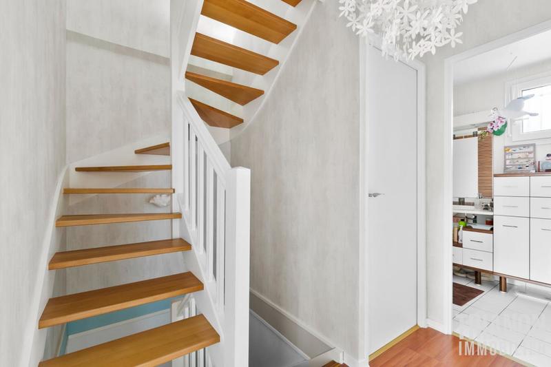 Maison - 109 m² - 5 pièces