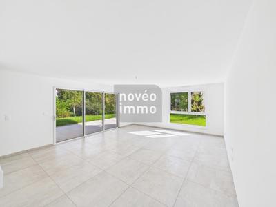 Appartement - 122 m² - 5 pièces