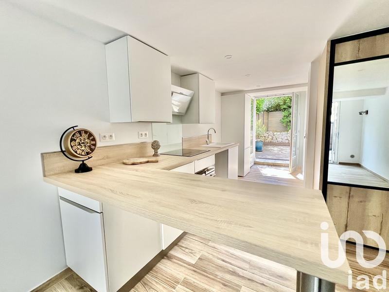 Studio - 28 m² - 1 pièce