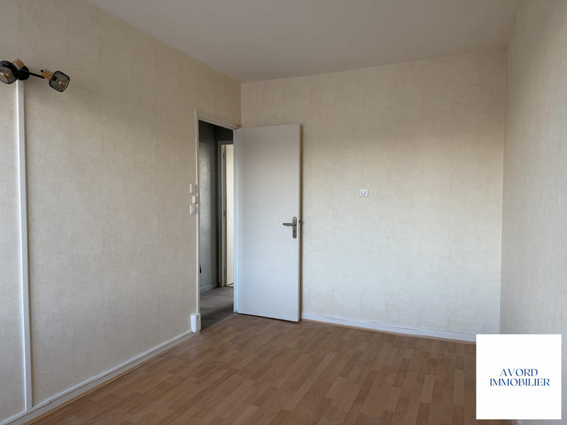Appartement - 56 m² - 3 pièces