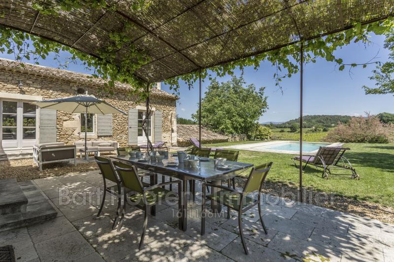 Mas - 110 m² - 4 pièces