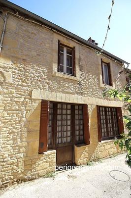 Maison traditionnelle - 110 m² - 6 pièces