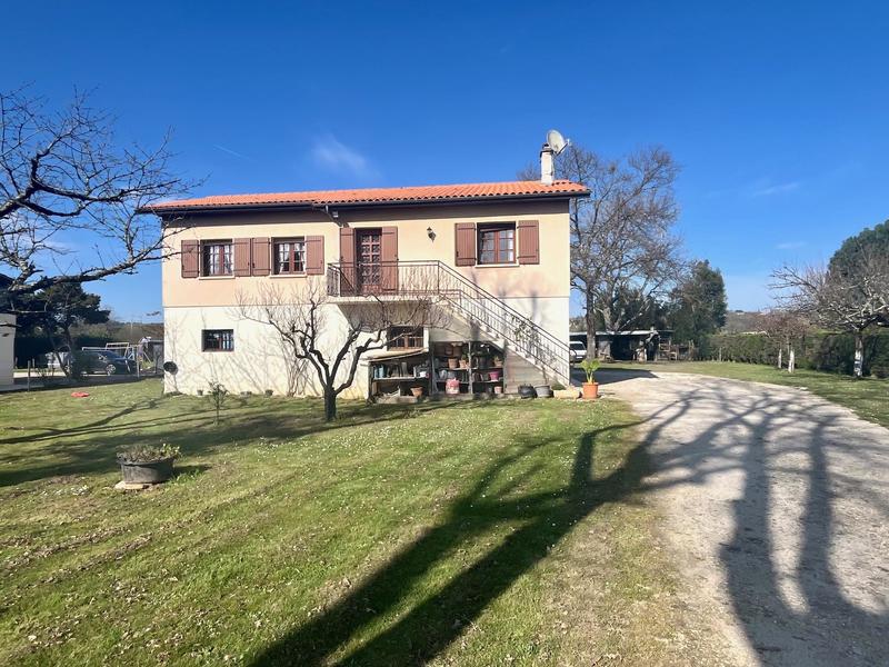 Maison - 100 m² - 4 pièces