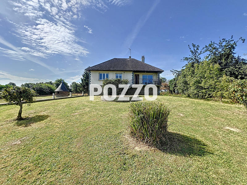 Maison - 196 m² - 10 pièces