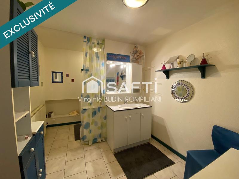 Maison - 175 m² - 8 pièces