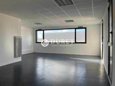 Bureau - 54 m²
