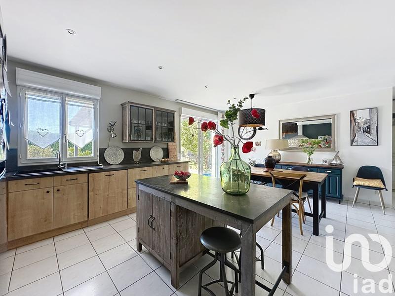 Maison - 106 m² - 5 pièces