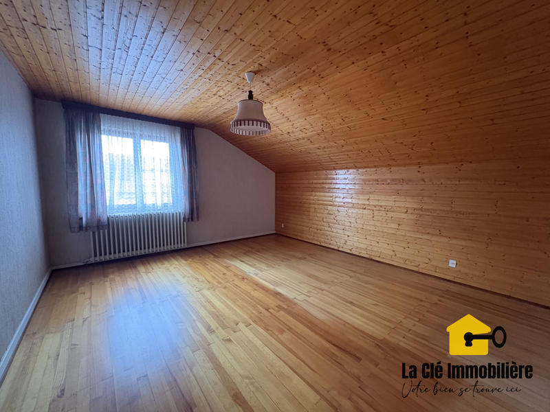 Maison - 140 m² - 7 pièces