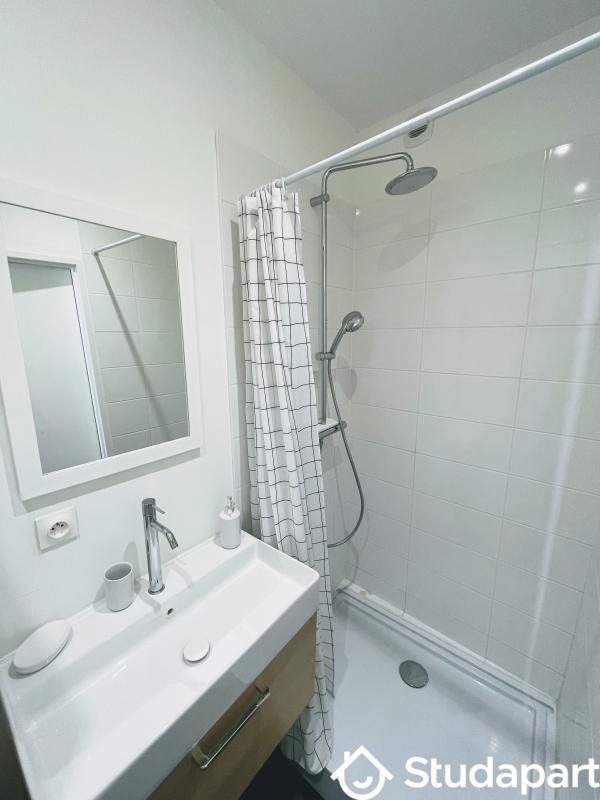 Chambre - 30 m² - 1 pièce