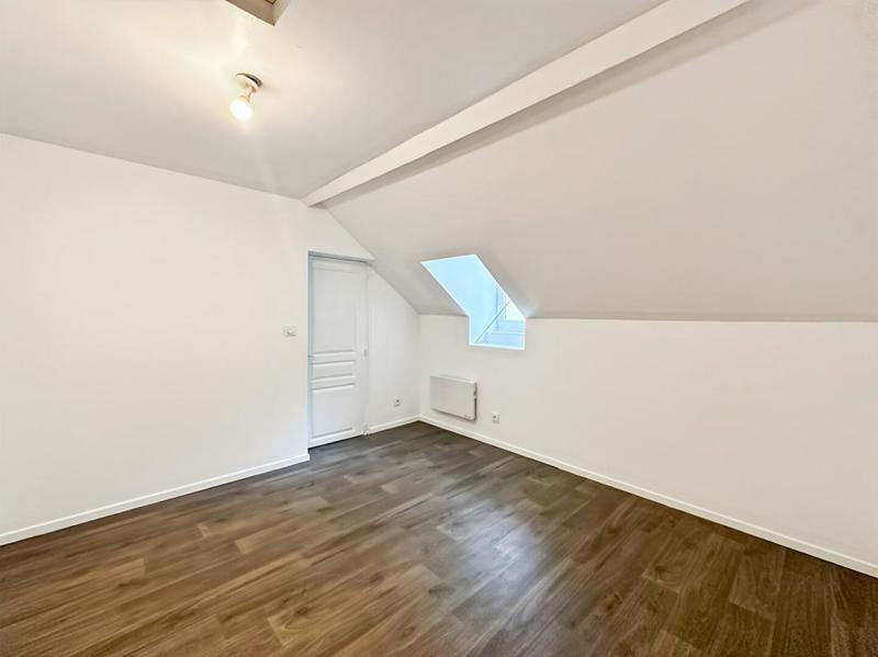 Maison - 102 m² - 6 pièces