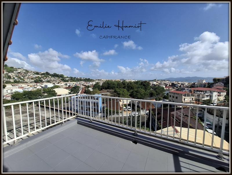 Immeuble - 421 m² - 19 pièces