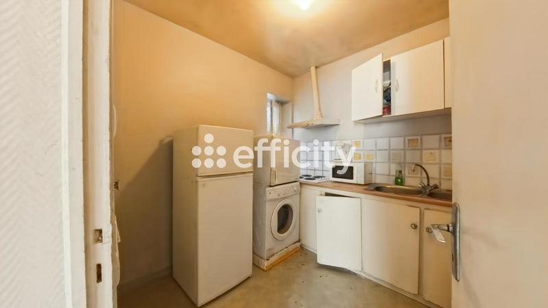 Immeuble - 160 m² - 9 pièces