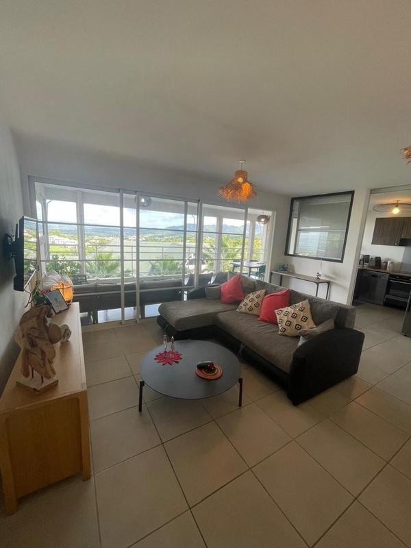 Appartement - 80 m² - 4 pièces