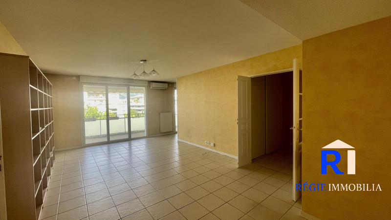 Appartement - 88 m² - 4 pièces