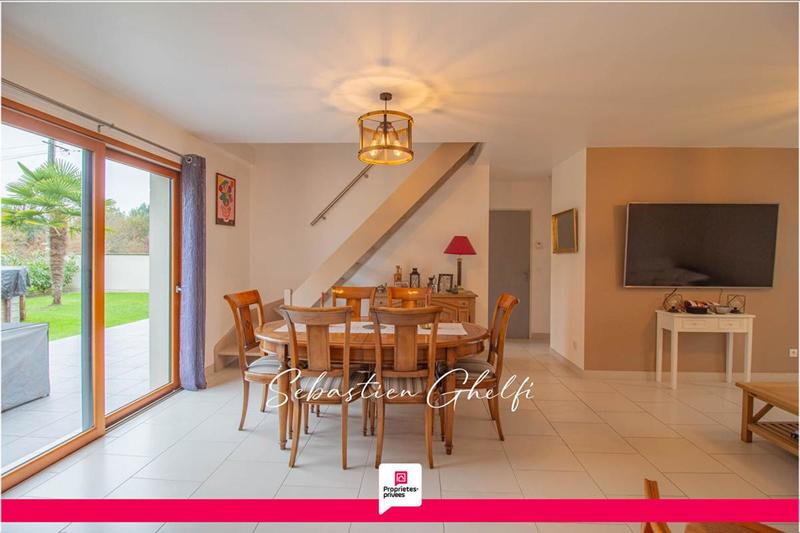 Maison - 115 m² - 6 pièces