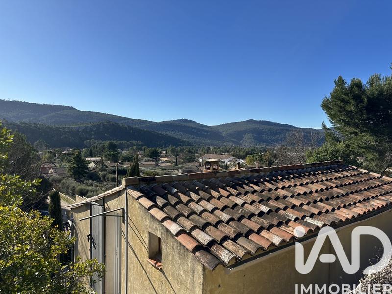 Maison - 102 m² - 4 pièces